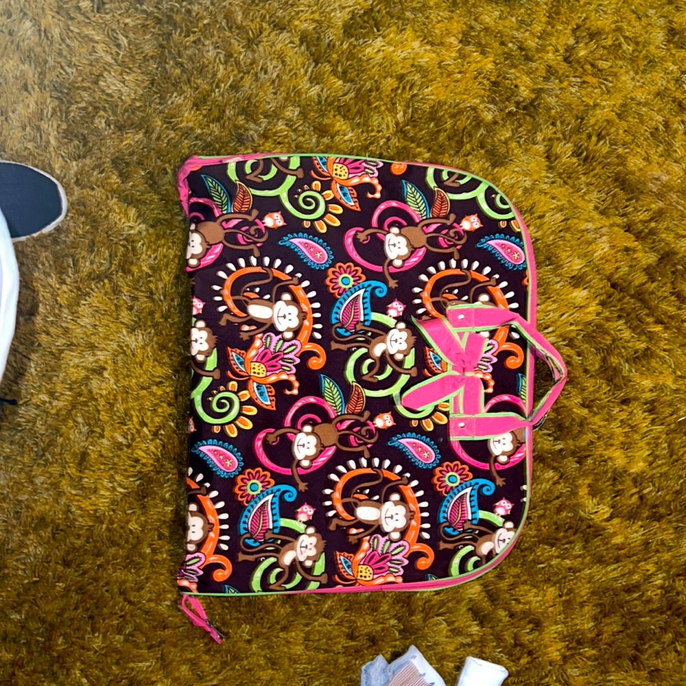 Hanging Luggage Carrier! Colorful and cute!